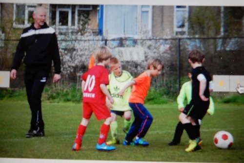 Ter afsluiting bijna altijd een partijtje. Soms ook nog tegen de trainers of ouders.